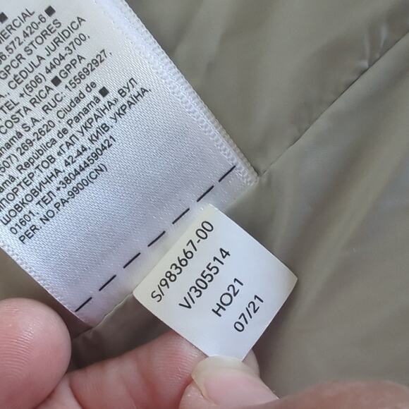 Athleta Puffer Vest Womens Silver Metallic Shiny Small Goose Down Puffy - Picture 8 of 12